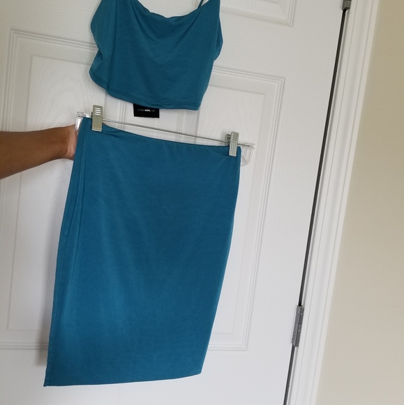 Fashion Nova Matching Set - Picture 10 of 10